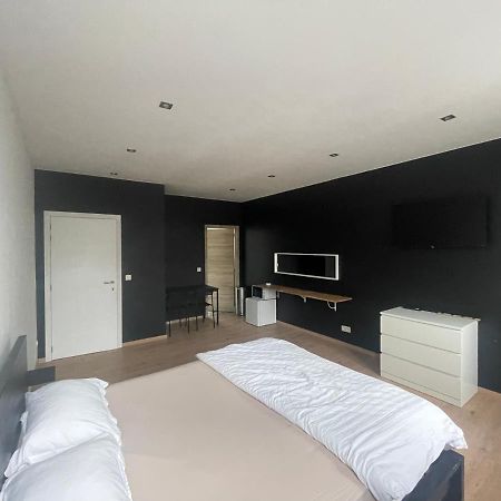 Room Of Tournai 3 מראה חיצוני תמונה